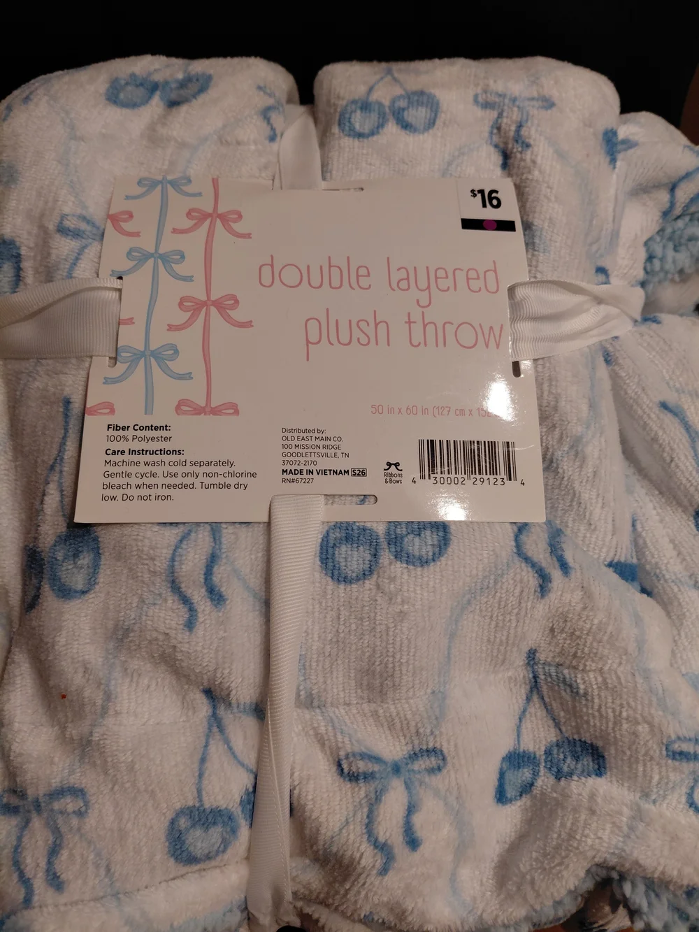 Double Layered Plush Throw - Blue and White